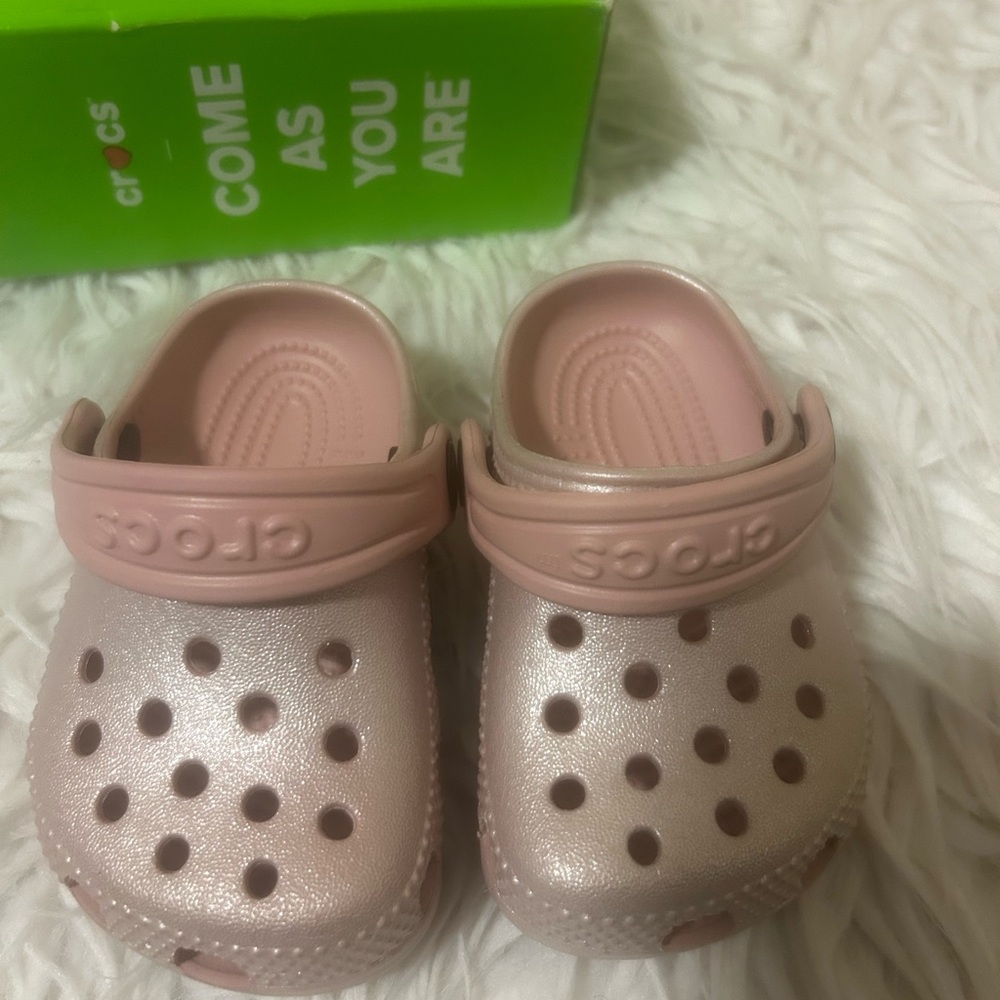 CROCS Pink Sandals with Signature Ventilation